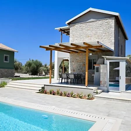 Villa Charming Penelope With Private Pool Walking Lefkáda